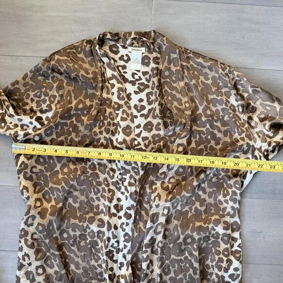 Neiman Marcus 100% Silk Leopard Print Robe - Picture 8 of 8